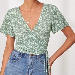 SHEIN Green Wrap Top
